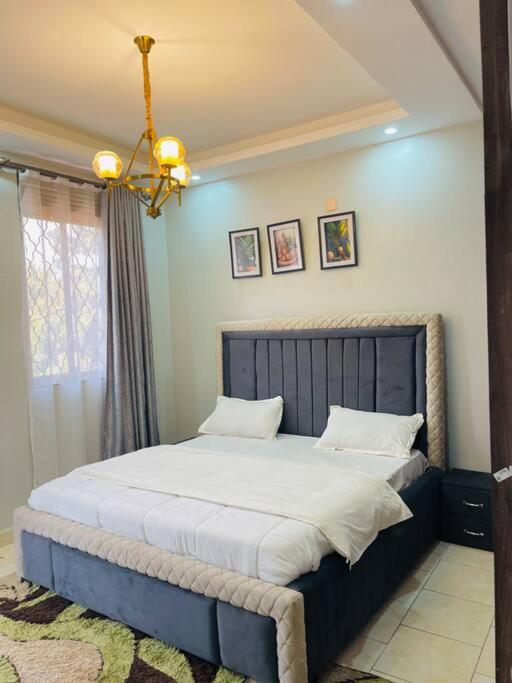 Renex Homes Namugongo ภายนอก รูปภาพ